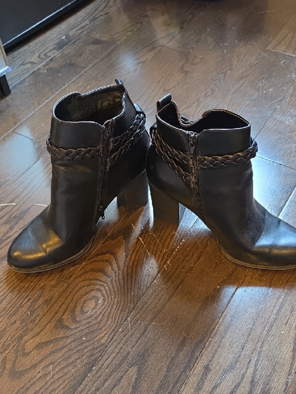 American Eagle By Payless Black Braided Ankle Booties - Picture 5 of 7